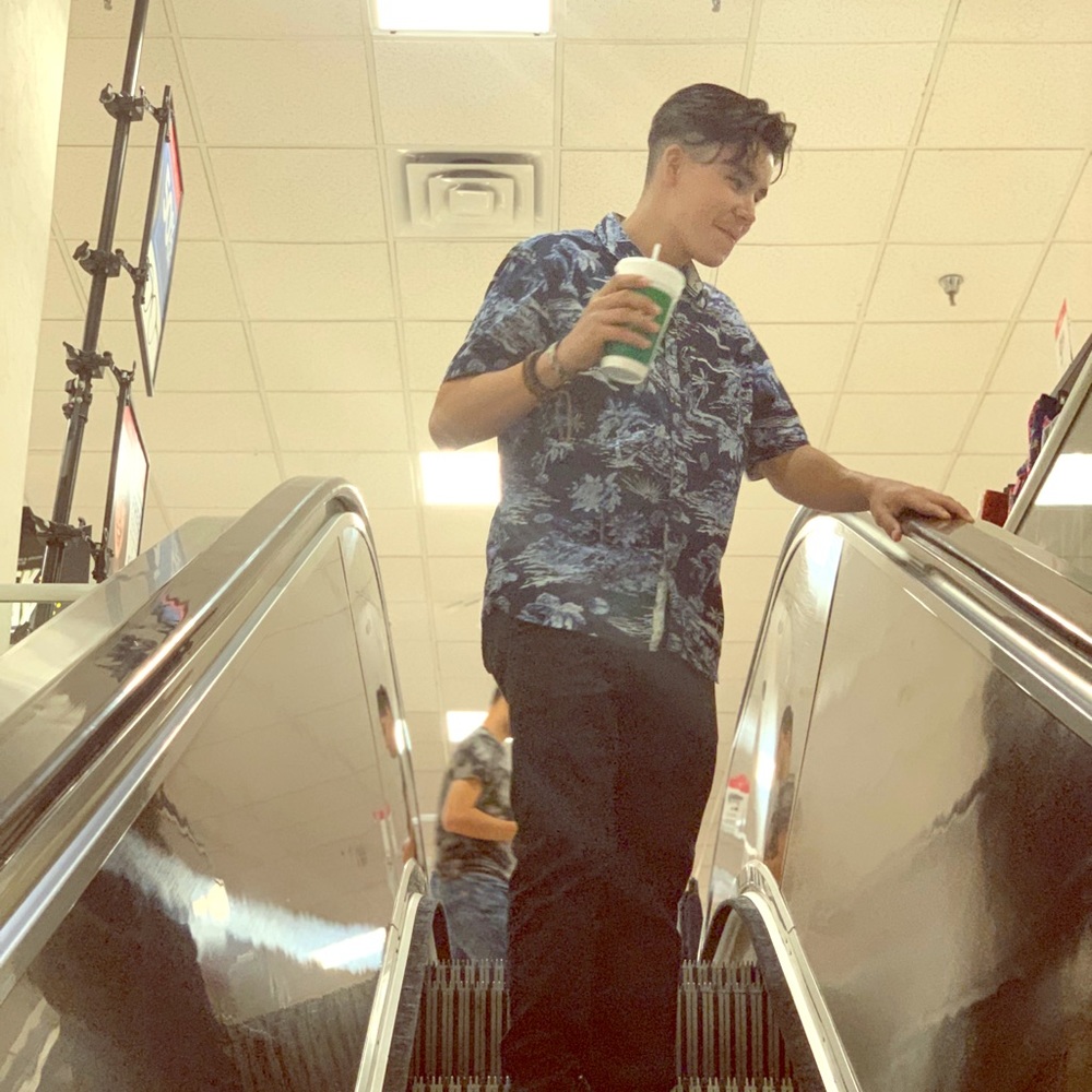 Meet your Posher, Jesus